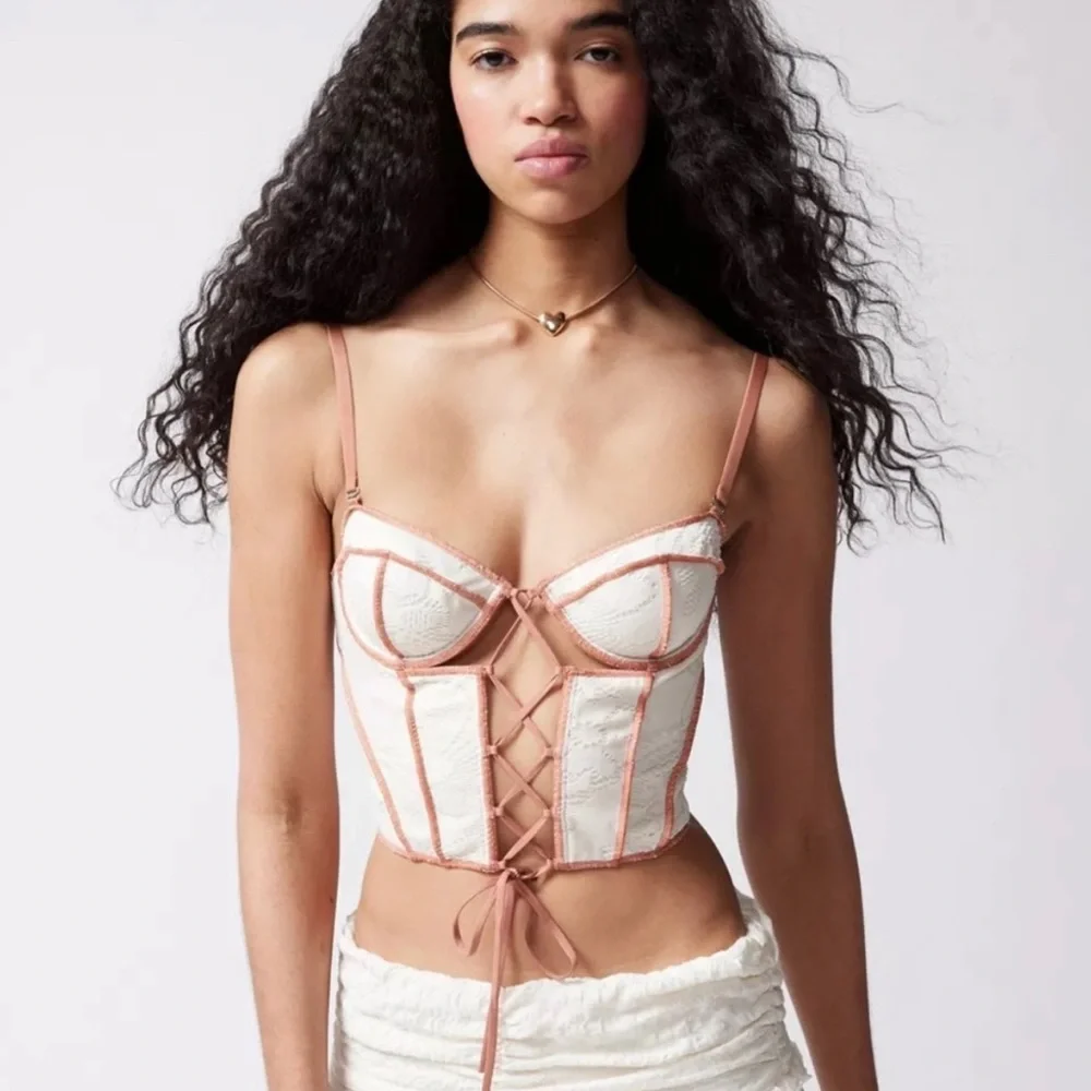 NWT Urban Outfitters Out From Under Amour Lace Lace-Up Corset